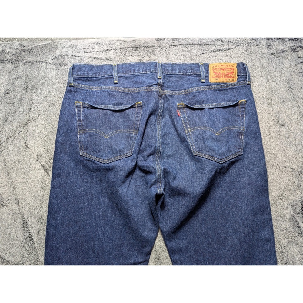 Levi's 501 Button Fly Straight Leg Jeans Men's Size 42x32 Dark Wash - Picture 12 of 15